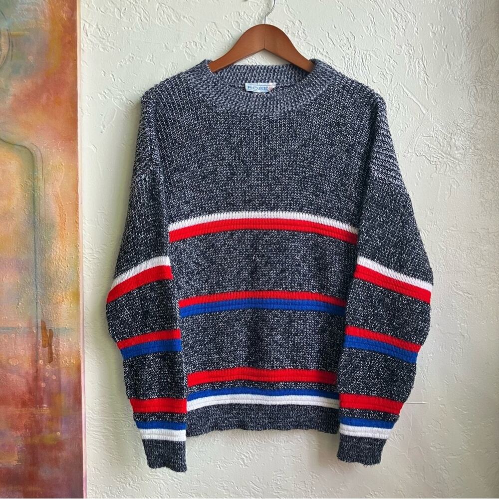 Men's Gray Striped Knit Sweater Medium